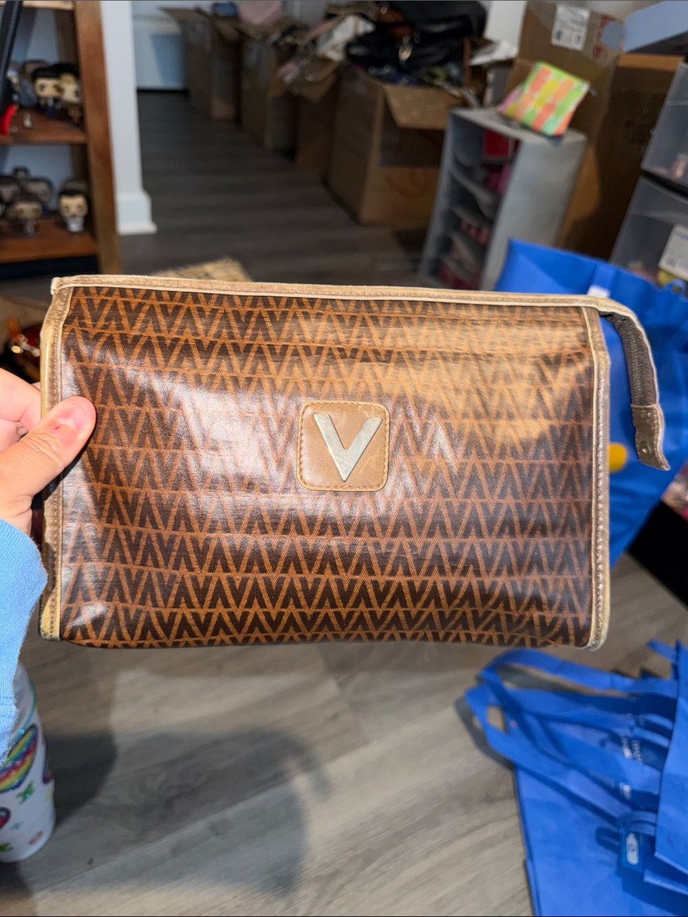 Mario Valentino Emblem Brown Travel Toiletry Bag